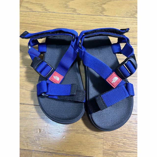 THE NORTH FACE(ザノースフェイス)のザノースフェイス　ストレイタム キッズ/ベビー/マタニティのキッズ靴/シューズ(15cm~)(サンダル)の商品写真