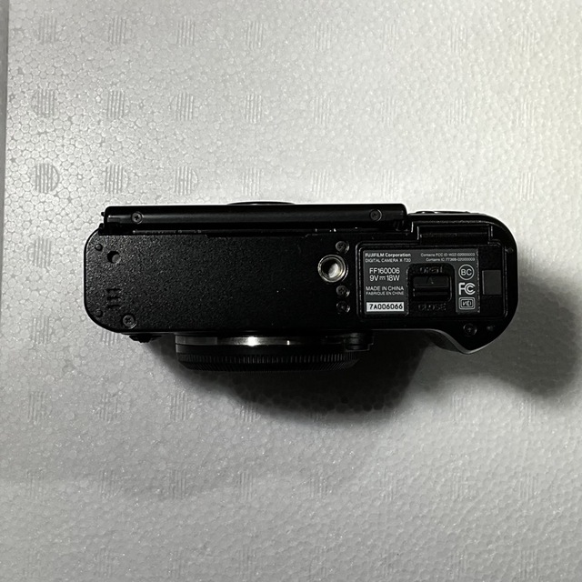 FUJIFILM X-T20 ボディ FUJIFILM X-T20 ボディ