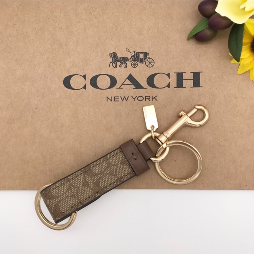 COACH(コーチ)のCOACH チャーム 大人気！ シグネチャートリガースナップ キーリング 新品 レディースのファッション小物(キーホルダー)の商品写真