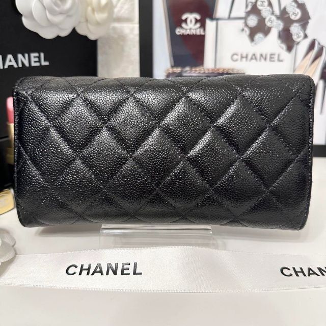 CHANEL 長財布　キャビアスキン黒