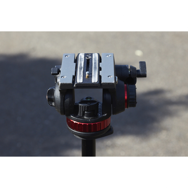 Manfrotto(マンフロット)のManfrotto マンフロット MVH502AH プロフルードビデオ雲台 スマホ/家電/カメラのカメラ(その他)の商品写真