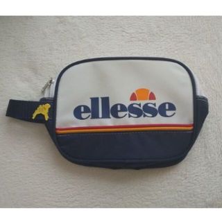 エレッセ(ellesse)の鹿バッジ付★セカンドポーチ／ellesse（エレッセ）(バッグ)