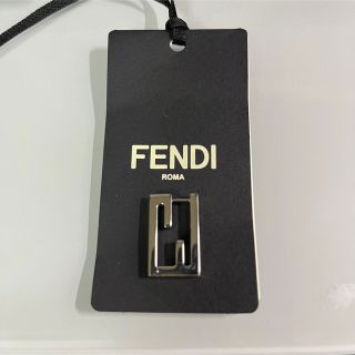 フェンディ(FENDI)のFENDI バケット ピアス(ピアス)