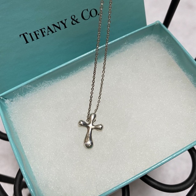 Tiffany&co スモール クロス ネックレス