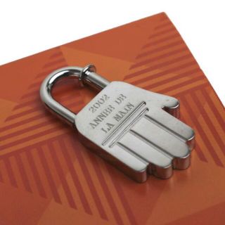 エルメス HERMES カデナ ハンド 美品 2002年限定 ANNEE DE