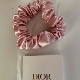 ディオール(Dior)の新品❤️Dior ディオール　ノベルティ　シュシュ(ヘアゴム/シュシュ)