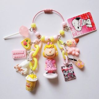 ピーナッツ(PEANUTS)のじゃらじゃらキーホルダー✰︎サリー(キーホルダー/ストラップ)