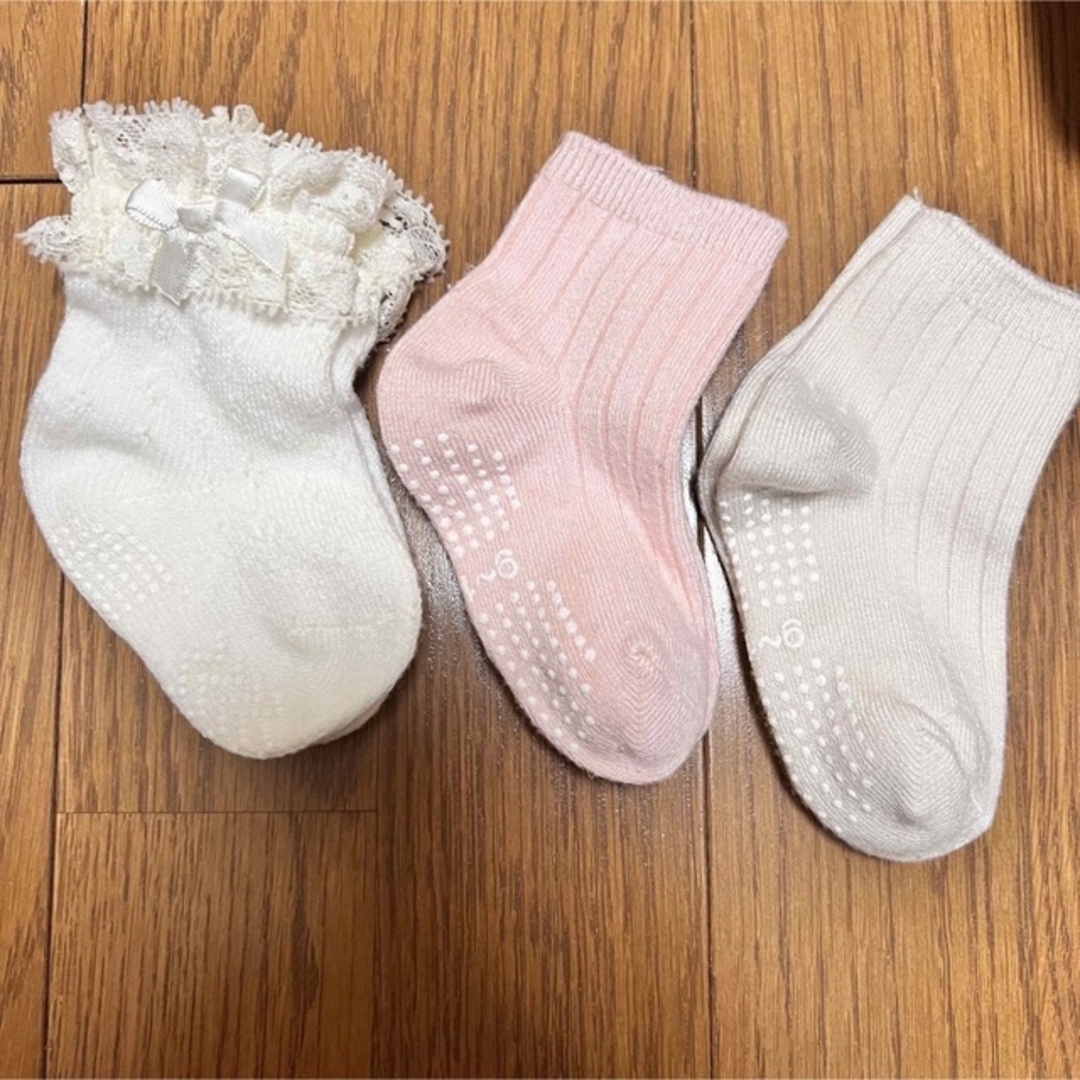 babyGAP(ベビーギャップ)の靴下9cm10cm11cm12cm13cm14cm15cm西松屋ユニクロGAP キッズ/ベビー/マタニティのこども用ファッション小物(靴下/タイツ)の商品写真