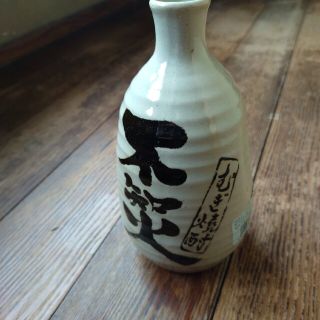 花瓶　むぎ焼酎　空き瓶(焼酎)