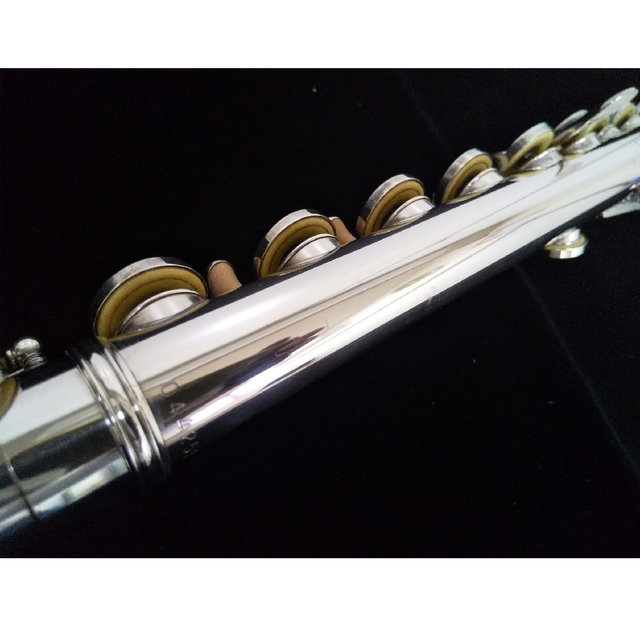 ヤマハ(ヤマハ)の♪森の工房♪ 【もふりーの様専用】頭部管銀製ヤマハフルートYFL31 Eメカ 楽器の管楽器(フルート)の商品写真