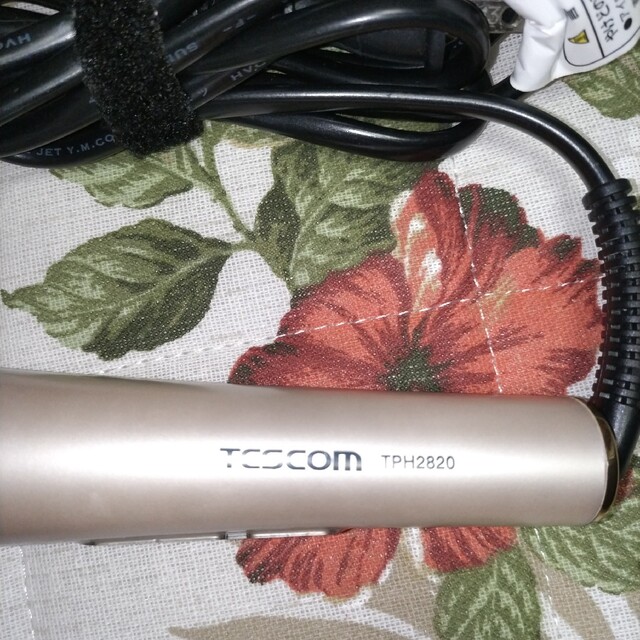 TESCOM(テスコム)のTESCOM　TPH-2820 ブラシ付ヘアアイロン スマホ/家電/カメラの美容/健康(ヘアアイロン)の商品写真