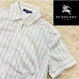 バーバリー(BURBERRY)のバーバリー　ロンドン　シャツ　ストライプ　水色　Mサイズ　ホースロゴ　半袖(シャツ/ブラウス(半袖/袖なし))