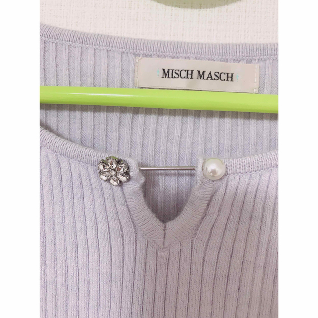MISCH MASCH(ミッシュマッシュ)のMISCH MASCH パールトップス レディースのトップス(ニット/セーター)の商品写真