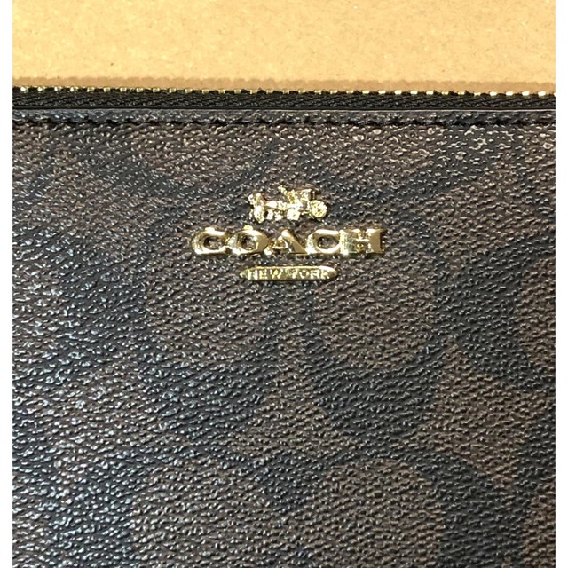 COACH コーチ 長財布 ストラップ シグネチャー ダークブラウン（こげ茶）