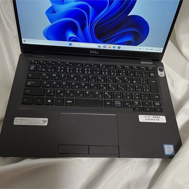 第8世代 DELL Latitude 5300 core i7 8665U 1