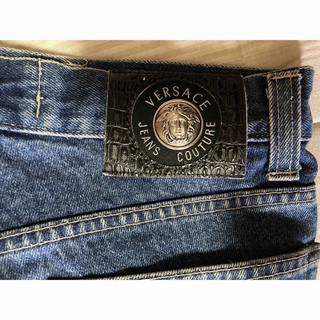 VERSACE(ヴェルサーチ)のVersaceJeansCoutureヴェルサーチ　ベルサーチ　デニム　ジーンズ メンズのパンツ(デニム/ジーンズ)の商品写真