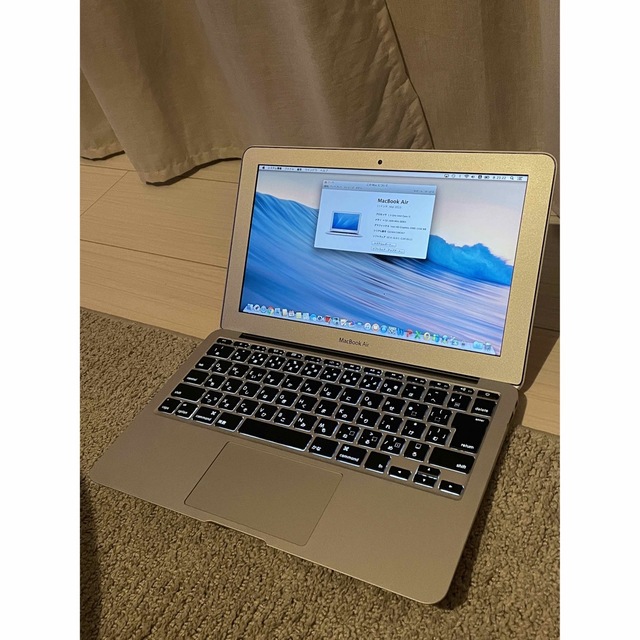 AppleMacBook AIR 11-inc,Mid 2013