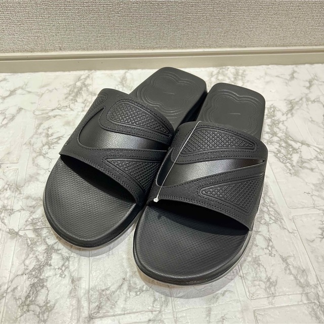 新品 未使用 NIKE AIRMAX CIRRO SLIDE ブラック 4