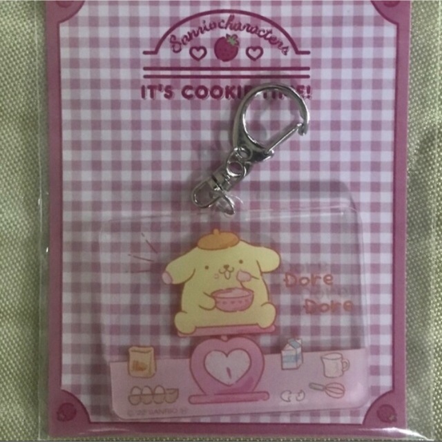 サンリオ(サンリオ)のサンリオ  💛 ポムポムプリン 💛 アクリル  チャーム 💛クッキータイム^o^ エンタメ/ホビーのおもちゃ/ぬいぐるみ(キャラクターグッズ)の商品写真