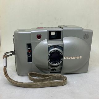 オリンパス(OLYMPUS)のOLYMPUS XA2 (アーバンホワイト)動作品ですが難あり品になります。(フィルムカメラ)