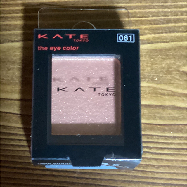 KATE(ケイト)のケイト ザ アイカラー 061､026 コスメ/美容のベースメイク/化粧品(アイシャドウ)の商品写真