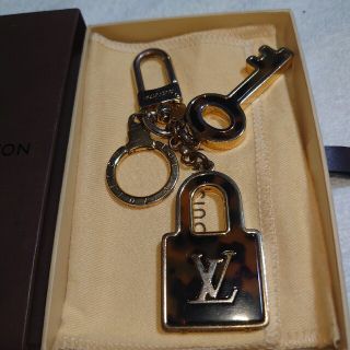 ルイヴィトン(LOUIS VUITTON)のルイヴィトン ポルトクレ コンフィダンス キーホルダー(キーホルダー)