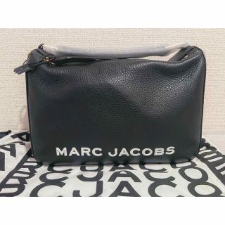 マークジェイコブス(MARC JACOBS)の【新品】マークジェイコブス　バッグ　ザ ソフトボックス　ショルダーバッグ(ショルダーバッグ)