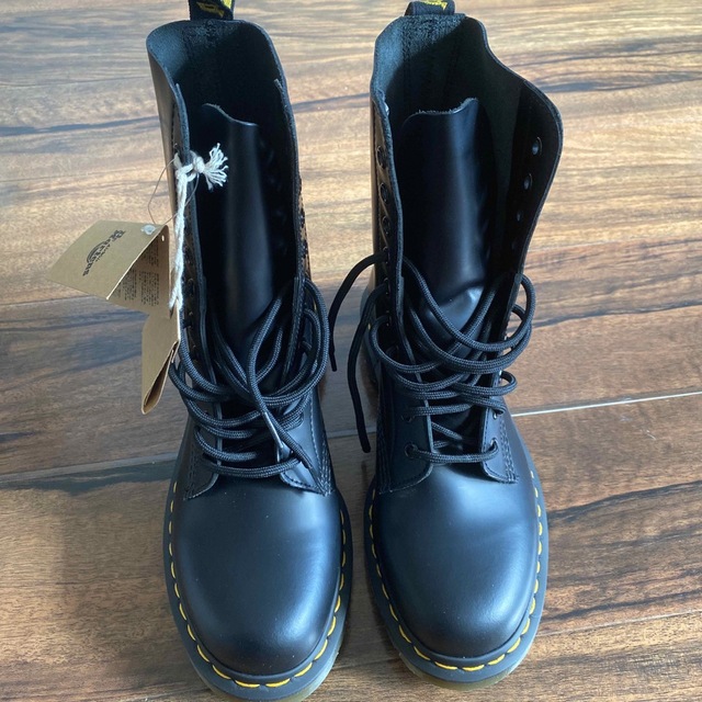 Dr. Martens 1490 10ホールブーツ(UK8)-