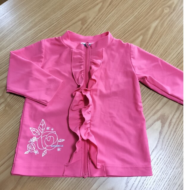 RAG MART(ラグマート)のKIDSラッシュガード95 キッズ/ベビー/マタニティのキッズ服女の子用(90cm~)(水着)の商品写真