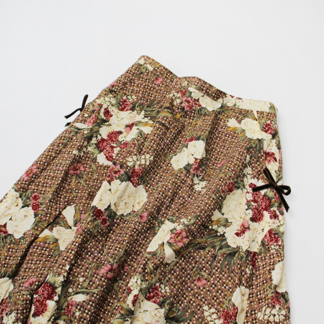 希少！インゲボルグ花柄スカート