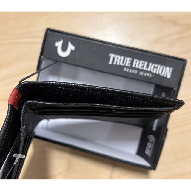 True Religion(トゥルーレリジョン)の【新品】True Religion 財布 レザー 本革 ブラック メンズのファッション小物(折り財布)の商品写真