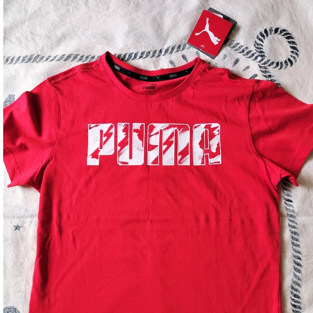 PUMA(プーマ)のプーマ　PUMA Tシャツ　Ｔシャツ　160 １６０　半袖　赤　新品　未使用 キッズ/ベビー/マタニティのキッズ服男の子用(90cm~)(Tシャツ/カットソー)の商品写真