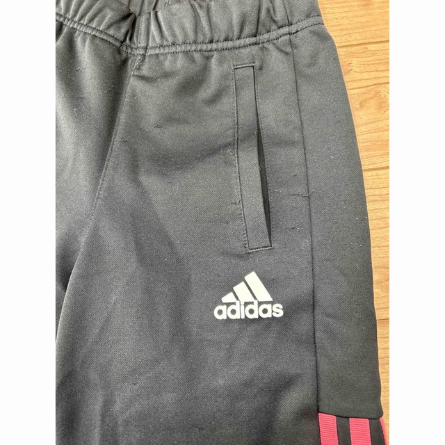 adidas(アディダス)のアディダス　130 ハーフパンツ キッズ/ベビー/マタニティのキッズ服女の子用(90cm~)(パンツ/スパッツ)の商品写真