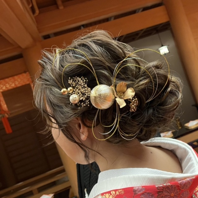 髪飾り ヘッドドレス 成人式 和装 振袖 ウェディング ドライフラワー ゴールド ハンドメイドのウェディング(ヘッドドレス/ドレス)の商品写真