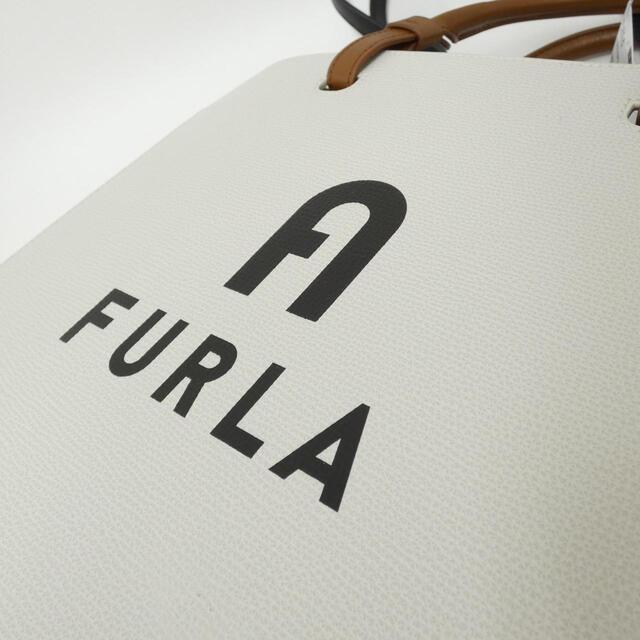 Furla(フルラ)の【新品】フルラ VARSITY STYLE WB00728 バッグ レディースのバッグ(ハンドバッグ)の商品写真