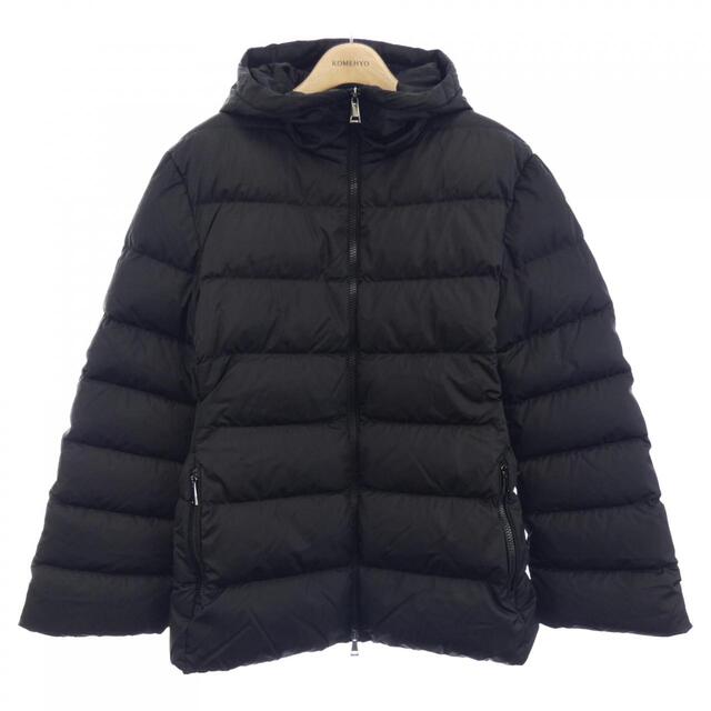 モンクレール MONCLER ダウンジャケット