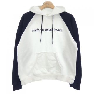 ユニフォームエクスペリメント(uniform experiment)のユニフォームエクスペリメント UNIFORM EXPERIMENT パーカー(スウェット)