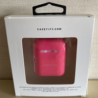 アップル(Apple)の新品未使用CASETiFY Airpodsカバー(スキン)1.2世代　ピンクのみ(その他)