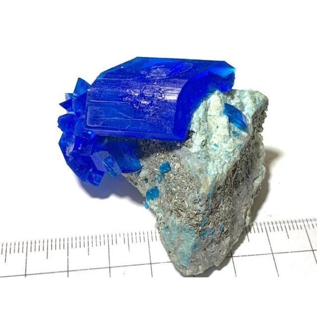 人工鉱物胆礬　chalcanthite　カルカンサイト・4・77g（鉱物標本）