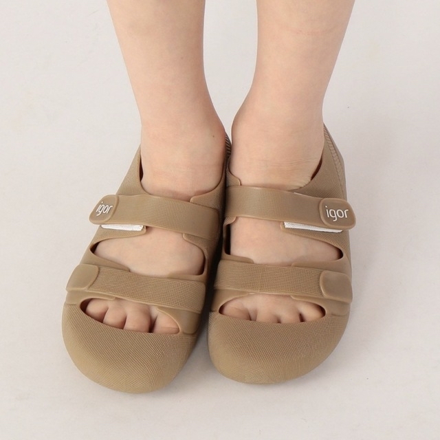 igor(イゴール)のigor イゴール BONDI SANDAL SOLID サンダル キッズ/ベビー/マタニティのキッズ靴/シューズ(15cm~)(サンダル)の商品写真