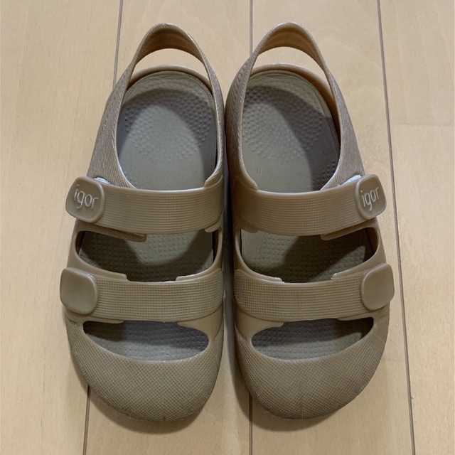 igor(イゴール)のigor イゴール BONDI SANDAL SOLID サンダル キッズ/ベビー/マタニティのキッズ靴/シューズ(15cm~)(サンダル)の商品写真