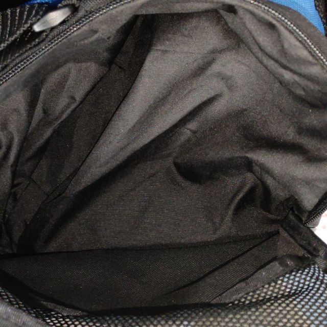 PUMA　プーマ　バッグ　スポーツバッグ　大容量　内ポケット1　外ポケット2