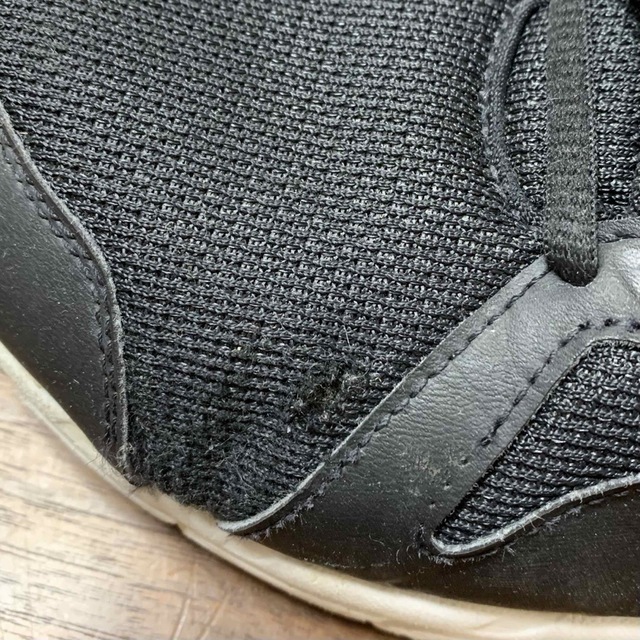 PUMA(プーマ)のスニーカー　黒　プーマ　ランニングシューズ　ウォーキングシューズ メンズの靴/シューズ(スニーカー)の商品写真