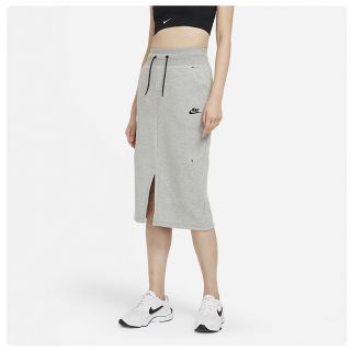 ナイキ(NIKE)のNIKE テックフリース　スカート(ひざ丈スカート)