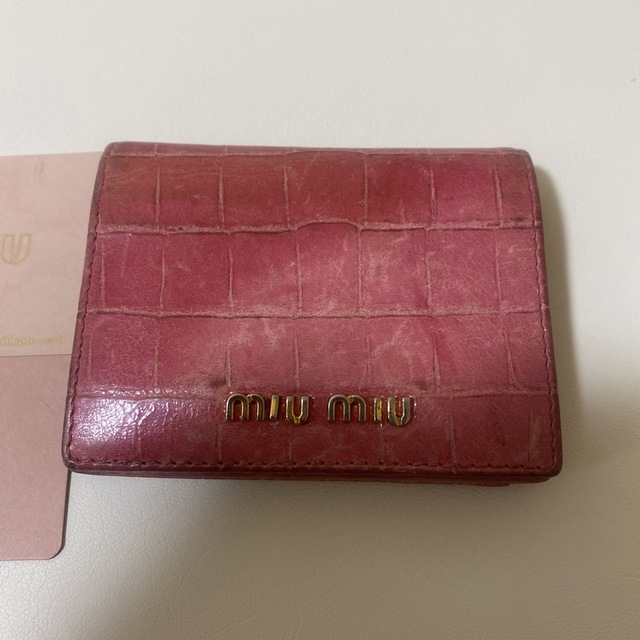 miumiu(ミュウミュウ)のmiumiuカード入れケース レディースのファッション小物(名刺入れ/定期入れ)の商品写真