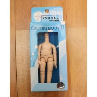 オビツ　ボディ　11　ホワイティ　ホワイト　磁石付き　人形　本体　マットスキン(その他)