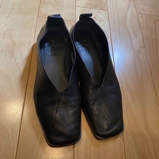 COS レザーパンプス 黒　革靴　ローファー　ブーツ