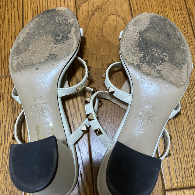 VALENTINO - ヴァレンティノ スタッズ サンダル チャンキーヒール オフ