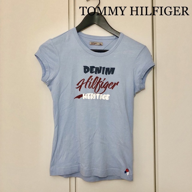 TOMMY HILFIGER(トミーヒルフィガー)のTOMMY HILFIGER トミーヒルフィガー☆半袖Tシャツ　xs レディースのトップス(Tシャツ(半袖/袖なし))の商品写真