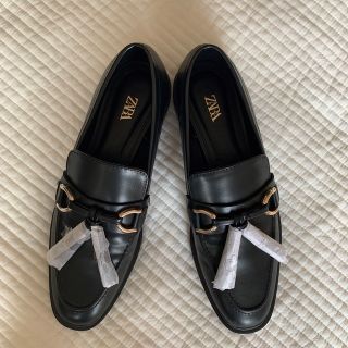 ザラ(ZARA)のお取り置き【新品】ZARA タッセルローファー(ローファー/革靴)